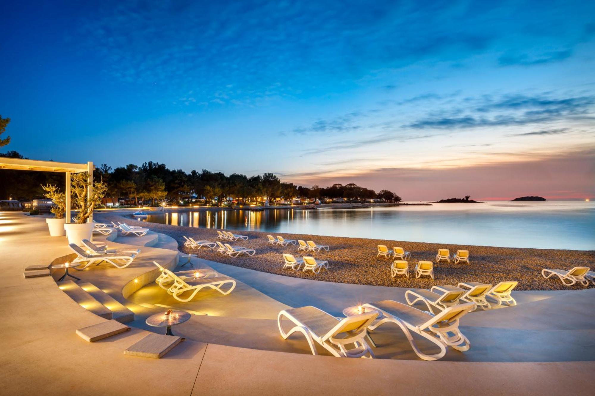 Maistra Camping Valkanela Pitches Funtana Exterior photo